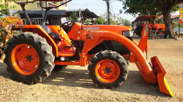 ปัญญาแทรคเตอร์..จัดมาให้ครับ ด่วน!!!คูโบต้า L4508 ใบมีด คานบนSD180 พร้อมโรตาลี่ โชคชัย 180ซม.(ยางหน้าใหม่ 1คู่) เล่มทะเบียนพร้อม ส่ง อ.หล่มเก่า จ.เพชรบูรณ์