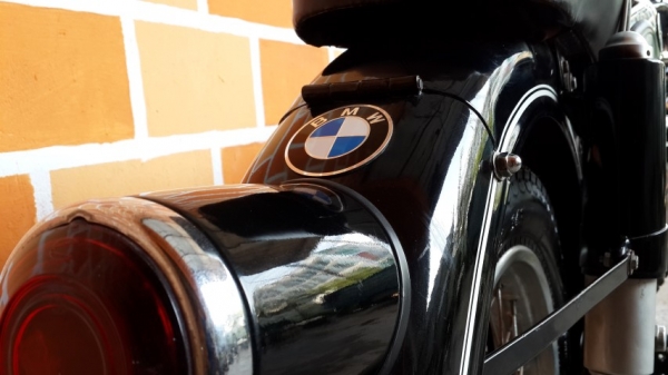 วุฒิ นนบุรี// ขาย BMW R26 สภาพสวยๆสีดีเก็บงานมาแล้วคับเครื่องดีพร้อมใช้