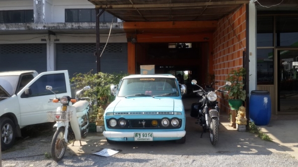 วุฒิ นนบุรี บริการรับซื้อมอไซค์โบราณทุกรุ่นรับซื้อถึงหน้าบ้านท่านคับ