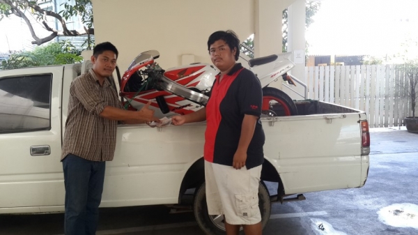 วุฒิ นนบุรี บริการรับซื้อมอไซค์โบราณทุกรุ่นรับซื้อถึงหน้าบ้านท่านคับ