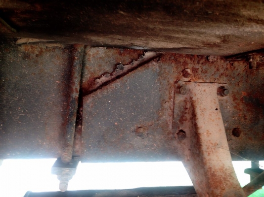 **185,000 บ.ต่อรอง**ขาย10ล้อ1เพลา ท้ายลาดขึ้นแบคโฮ100/120/150 ISUZU TX 6BB1-145 แรง เครื่องเดิมเกียร์เดิม แน่นๆ แรง ไม่เยิ้ม เกียร์ดีไม่มีหลุด เข้าง่าย ช่วงล่างเดิม คัสซีดี เดิม ไม่ปะ ไม่ดาม หางสภาพสวย ไม่ผุ เหล็กใหญ่ หนา แข็งแรง พื้นดีไม่ผุ หัวเก๋งดี พ.ธ **185,000 บ.ต่อรอง**ขาย10ล้อ1เพลา ท้ายลาดขึ้นแบคโฮ100/120/150 ISUZU TX 6BB1-145 แรง เครื่องเดิมเกียร์เดิม แน่นๆ แรง ไม่เยิ้ม เกียร์ดีไม่มีหลุด เข้าง่าย ช่วงล่างเดิม คัสซีดี เดิม ไม่ปะ ไม่ดาม หางสภาพสวย ไม่ผุ เหล็กใหญ่ หนา แข็งแรง พื้นดีไม่ผุ หัวเก๋งดี พ.ธ