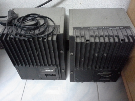 ขายเครื่องเสียง USA. ใหม่100\% แท้ๆ หลายรายการ ขายเครื่องเสียง USA. ใหม่100\% แท้ๆ หลายรายการ