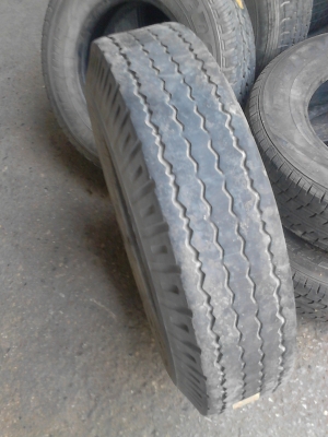 7.00-16 BRIDGESTONE พร้อมยางใน มี 1 ล้อ TEL.081-427-3941 7.00-16 BRIDGESTONE พร้อมยางใน มี 1 ล้อ TEL.081-427-3941