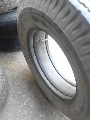 7.00-16 BRIDGESTONE  พร้อมยางใน  มี 1 ล้อ TEL.081-427-3941