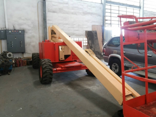 ขายรถยกJLGพร้อมใช้งานสภาพดีถูกๆ