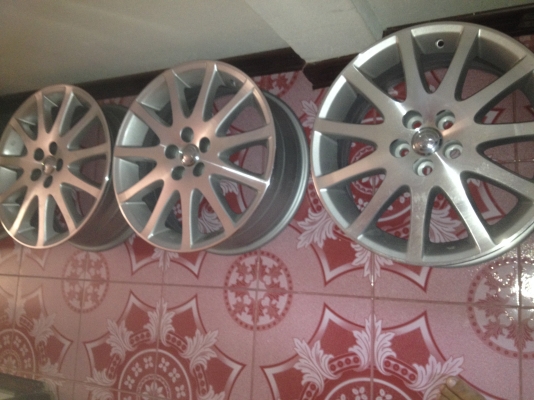 ขายล้อแม็กToyota wish 11 ก้าน ขอบ 17 นิ้ว 5รู100