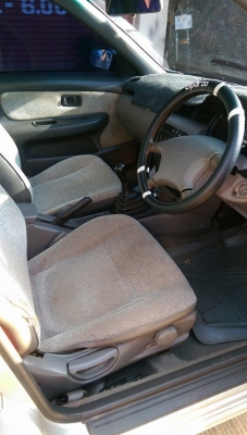 ลดราคาคับ NISSAN SUNNY 1.5 EX SALOON 1995 หัวฉีด รถสวย พวงมาลัยพาวเวอร์ กระจกไฟฟ้า เครื่องดี ช่วงล่างดี เกียร์ธรรมดา แอร์เย็น ระบบเซ็นทรัลล็อค ภายในสะอาด ราคา 49000 บาท สนใจติดต่อ 081-0578282 ไอดีไลน์ POPBIGBIKESAKON คับ สนใจรถสวย ถูก ดี ต้อง POP BIGBIKE