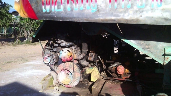 ขายรถเกี่ยวข้าว ไทยเจริญ