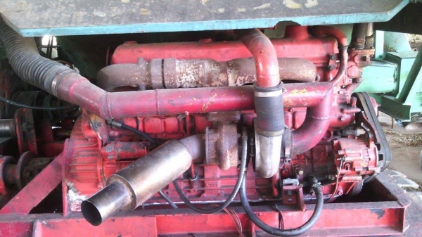 ขายรถเกี่ยวข้าวไทยเจริญแท้