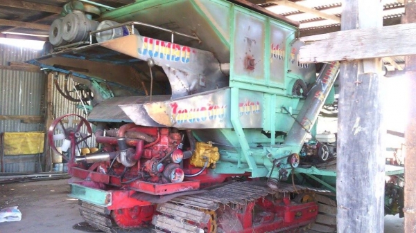 ขายรถเกี่ยวข้าวไทยเจริญแท้