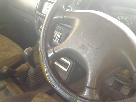 MITSU 2.8 โฟวีลปี44 เครื่องเดิมคานเดิม สีเดิม ภาษีเต็ม MITSU 2.8 โฟวีลปี44 เครื่องเดิมคานเดิม สีเดิม ภาษีเต็ม