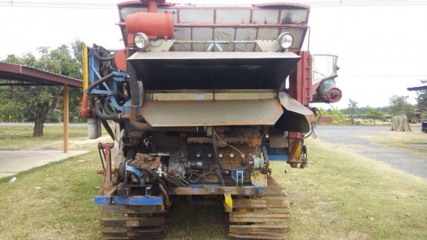 ด่วนเลยครับเจ้าของร้อนเงิน ลดเหลือ 300,000 แล้วครับขายรถเกี่ยว ศักดิ์ ช่วงล่าง 10 ht สวยพร้อมใช้ เอาๆปเกี่ยวเลยไม่ต้องซ่อท