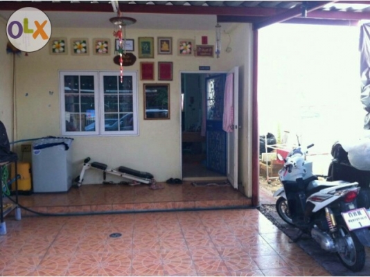 ขายทาวน์เฮ้าส์หลังมุม ม.เฟื่องฟ้าวิลล่า 11เฟส 9 เนื้อที่ 24.6 ตรว