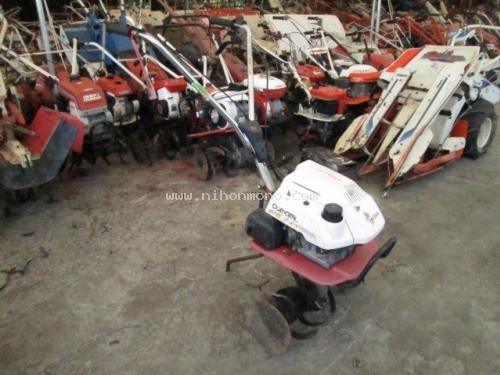 เครื่องพรวนดิน   HONDA     F210  รหัสสินค้า : 14002048  หรือเพิ่มเติมไดที่ www.nihonmono.com