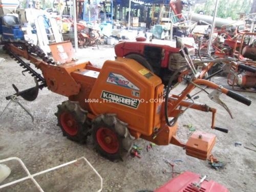 รถขุดร่องดินเดินตาม KAWABE NF-827M รหัสสินค้า : 14002057 หรือเพิ่มเติมไดที่ www.nihonmono.com รถขุดร่องดินเดินตาม KAWABE NF-827M รหัสสินค้า : 14002057 หรือเพิ่มเติมไดที่ www.nihonmono.com