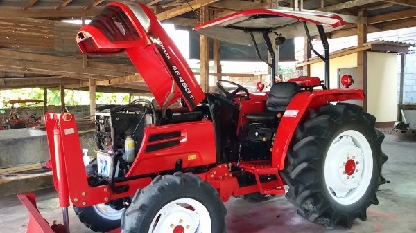 ปัญญาแทรคเตอร์..จัดมาให้ครับ ด่วน!!!ยันม่า EF 453T ใบมีดคานล่าง พร้อมโรตาลี่วิเชียร 180ซม. เล่มพร้อม จัดส่ง อ.กันทรลักษณ์ จ.ศรีสะเกษ