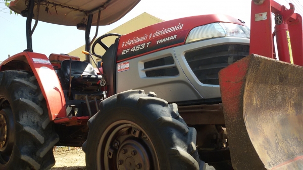 ปัญญาแทรคเตอร์..จัดมาให้ครับ ด่วน!!!ยันม่า EF 453T ใบมีดคานล่าง พร้อมโรตาลี่วิเชียร 180ซม. เล่มพร้อม จัดส่ง อ.กันทรลักษณ์ จ.ศรีสะเกษ