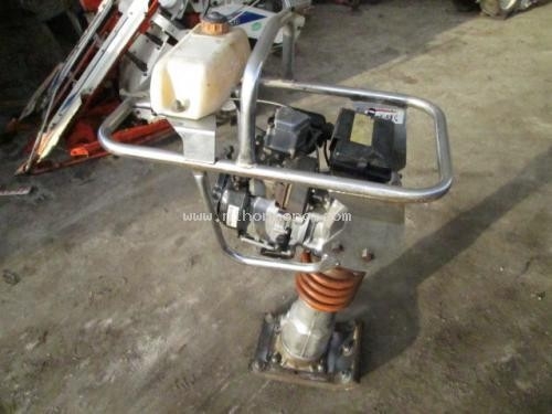 เครื่องตบดิน MIKASA MT-52FW รหัสสินค้า : 14002064 หรือเพิ่มเติมไดที่ www.nihonmono.com เครื่องตบดิน MIKASA MT-52FW รหัสสินค้า : 14002064 หรือเพิ่มเติมไดที่ www.nihonmono.com
