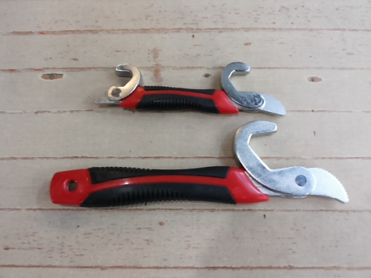 ประแจอเนกประสงค์ ไม่ต้องพกประแจหลายตัวให้ยุ่งยาก ชุดนี้ชุดเดีบว ขันน็อตได้ตั้งแต่ 9 - 32 มม. ประแจอเนกประสงค์ ไม่ต้องพกประแจหลายตัวให้ยุ่งยาก ชุดนี้ชุดเดีบว ขันน็อตได้ตั้งแต่ 9 - 32 มม.