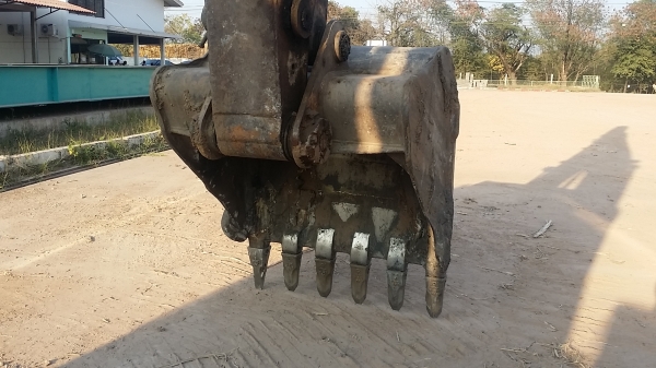 ขายรถขุด CAT320C +บูมยาว 16 เมตร