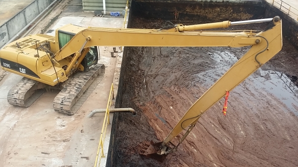 ขายรถขุด CAT320C +บูมยาว 16 เมตร