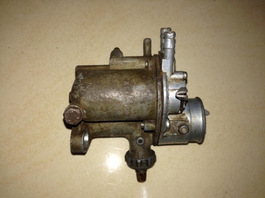 ขายคาบูตั้ง ( เริ่มหายาก ) Honda C-50,70,100 Keihin Japan สภาพพร้อมใช้งาน สำหรับคนรักของเดิม ราคา 400 บาทพร้อมส่งครับ