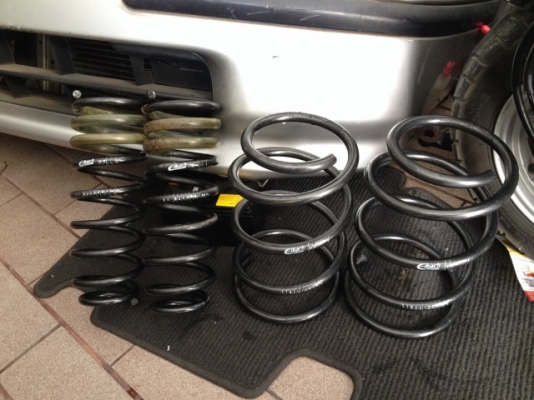 สปริงเเต่ง eibach ครบชุดใสอัลติส ปี08ถึง12สภาพยังใหม่ๆ