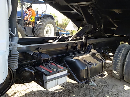 ขาย 6 ล้อ HINO F17 ดั้ม ขาย 6 ล้อ HINO F17 ดั้ม