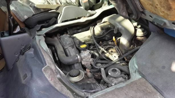 ขายรถตู้ TOYOTA เครื่อง 3000