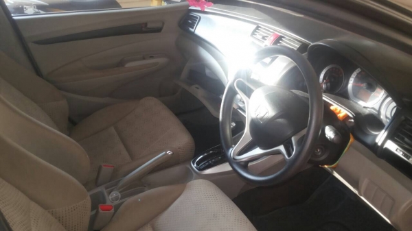 ขารถเก๋ง honda city สวยๆ