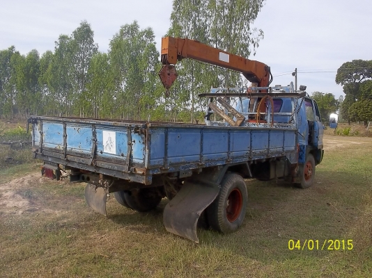 ขาย6ล้อพร้อมเครน ทะเบียนพร้อมโอน