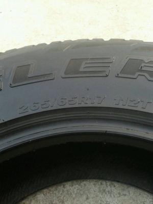 ขาย 5,800 ยาง AT BRIDGESTONE 265/65/17 ครับ