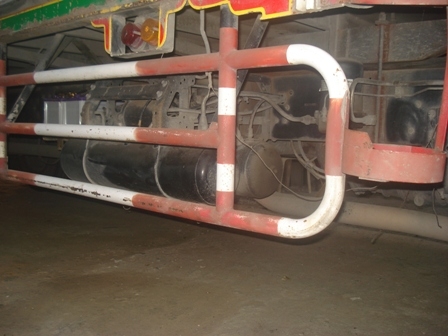 ขาย 6 ล้อ ตู้แห้ง 10 บาน ISUZU FTR ยาว 7.20 เมตร (ตู้บรรทุก)