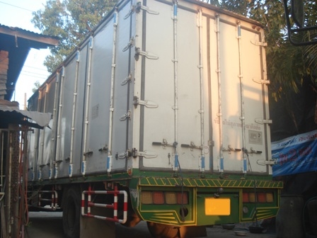 ขาย 6 ล้อ ตู้แห้ง 10 บาน ISUZU FTR ยาว 7.20 เมตร (ตู้บรรทุก)