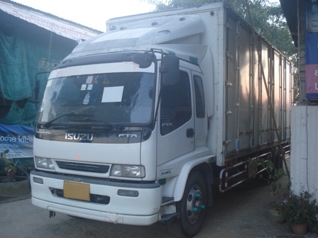ขาย 6 ล้อ ตู้แห้ง 10 บาน ISUZU FTR ยาว 7.20 เมตร (ตู้บรรทุก)