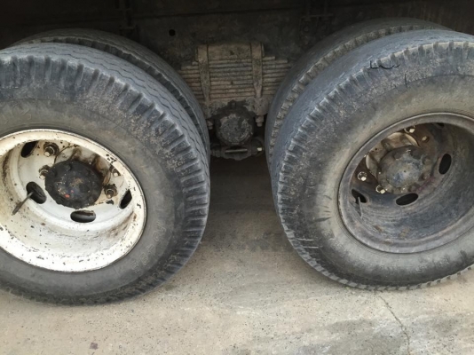 1,050,000 บ.ต่อรอง**ขาย10ล้อ2เพลาดั้ม MITSU FUSO-220"หลงเทอโบ" MITSUBISHI FN527M-TF3171 6D16-Turbo 220แรง เครื่องเดิม เกียร์เดิม เครื่องแน่น แรงๆ เกียร์10สปีด เข้าง่าย ไม่มีหลุด ช่วงล่างเดิม เบรคใหญ่ เพลาบุ๋มแล้ว คัสซีสวย ไม่ปะไม่ดาม กระบะดั้มเห