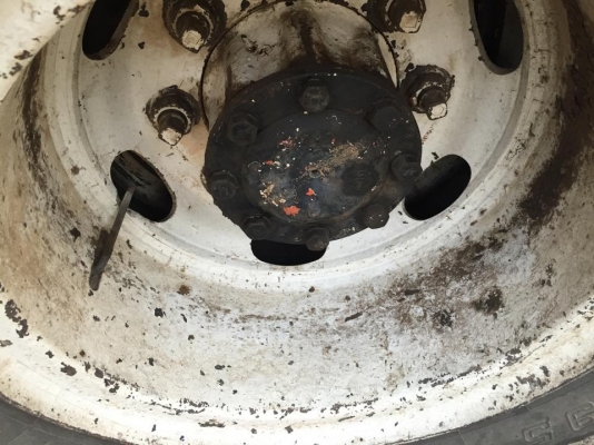 1,050,000 บ.ต่อรอง**ขาย10ล้อ2เพลาดั้ม MITSU FUSO-220"หลงเทอโบ" MITSUBISHI FN527M-TF3171 6D16-Turbo 220แรง เครื่องเดิม เกียร์เดิม เครื่องแน่น แรงๆ เกียร์10สปีด เข้าง่าย ไม่มีหลุด ช่วงล่างเดิม เบรคใหญ่ เพลาบุ๋มแล้ว คัสซีสวย ไม่ปะไม่ดาม กระบะดั้มเห