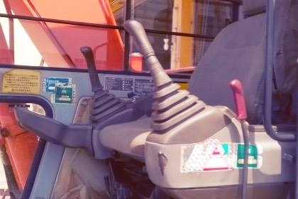 **1,150,000 บ.ต่อรอง**ขายแบคโฮสวยๆ สภาพเก่านอก HITACHI EX120-2 Super เครื่องเดิม ปั้มเดิม ไฟฟ้าครบ ใช้งานในไทย 4,6xx ชั่วโมง เครื่อง/ปั้ม แน่นๆ แรงดี ทำงานดีเร็ว คล่องตัว ไม่โหลด บูมอาร์มสวยไม่มีปะ บุ้งกี๋ไม่ผุ เอวดีแน่น ไม่แตกไม่ร้าว ช่วงล่าง80\% แทร็กหนา **1,150,000 บ.ต่อรอง**ขายแบคโฮสวยๆ สภาพเก่านอก HITACHI EX120-2 Super เครื่องเดิม ปั้มเดิม ไฟฟ้าครบ ใช้งานในไทย 4,6xx ชั่วโมง เครื่อง/ปั้ม แน่นๆ แรงดี ทำงานดีเร็ว คล่องตัว ไม่โหลด บูมอาร์มสวยไม่มีปะ บุ้งกี๋ไม่ผุ เอวดีแน่น ไม่แตกไม่ร้าว ช่วงล่าง80\% แทร็กหนา