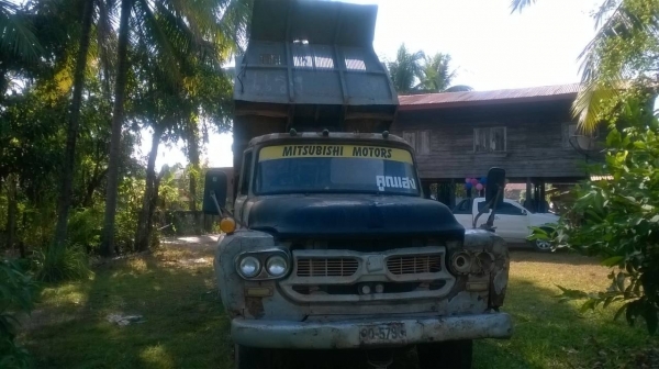 ขาย 6 ล้อดั้มหัวยาว คัสซีสวย เครื่อง DA640 140 แรงม้า เฟืองท้าย FUSO มีเล่มทะเบียนแต่ขาดชุดโอน ราคาคุยกันได้ครับ ขาย 6 ล้อดั้มหัวยาว คัสซีสวย เครื่อง DA640 140 แรงม้า เฟืองท้าย FUSO มีเล่มทะเบียนแต่ขาดชุดโอน ราคาคุยกันได้ครับ