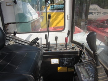 แจ้งพี่น้องชาว ราชบุรี เพชรบุรีและ ภาคใต้ ตก ทุกท่านครับ - ทางเราได้นำรถเกี่ยวข้าว แบบหนวดกุ้ง KUBOTA มาให้ลองพิสูจน์สมรรถภาพกันแล้วครับ แจ้งพี่น้องชาว ราชบุรี เพชรบุรีและ ภาคใต้ ตก ทุกท่านครับ - ทางเราได้นำรถเกี่ยวข้าว แบบหนวดกุ้ง KUBOTA มาให้ลองพิสูจน์สมรรถภาพกันแล้วครับ