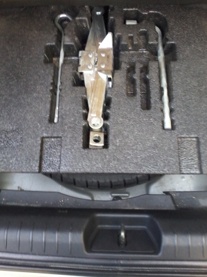 รถพร้อมใช้สภาพนางฟ้า ราคาหน้าเต้นประมาณ380000บาทถูกกว่าเต้นครับ