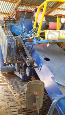 ขายรถเกี่ยวข้าวนวดข้าวรุ่นปลดหนี้ เกษตรพัฒนาปี53 เครื่องอีซูซุ195 6HE1 เทอร์โบ ปั๊มไดกิ้นเบอร์22 สภาพพร้อมเกี่ยว มาดูรถหน้างานได้เลย ช่วงล่างดี