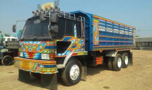 ขายรถบรรทุกสิบล้อดัมพ์ Mitsubishi MA เครื่อง 6D16-195 แรง 2 เพลา 10 เกียร์ เบรคใหญ่ แชสซีสวย ยางใหม่