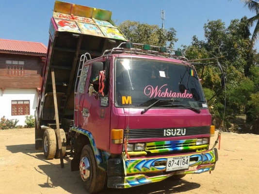 ขาย6ล้อดัมพ์ยางเล็ก8.25R16 FRR175 อีซูซุROCKY พ.เพาเวอร์เบรคทิ๊ฟฟี่ แชชซีสวย เครื่องดี ภายในสวยแอร์เย็น สภาพพร้อมลุยงาน เอกสารเล่มทะเบียนพร้อมโอน ต