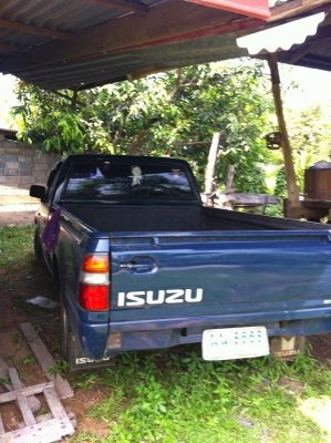 ขายกะบะอีซูซุ 2.5 เทออโบตอนเดียวถูกๆ