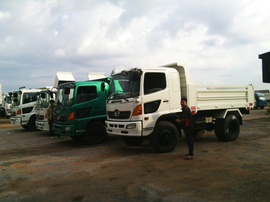 ขายถูกแน่นอน HINO MEGA เครื่อง JO8C 185 แรงม้าดั้มพ์ดินและดั้มพ์เกษตร ยาว 3.80 เมตร กว้าง 2.20 เมตร ดั้มพ์ 4-6 ตัน ยาง 825-900 ขอบ 16 สภาพใหม่ป้ายแดงรถสวยพร้อมใช้ รีบเลยค่ะ ขายถูกแน่นอน HINO MEGA เครื่อง JO8C 185 แรงม้าดั้มพ์ดินและดั้มพ์เกษตร ยาว 3.80 เมตร กว้าง 2.20 เมตร ดั้มพ์ 4-6 ตัน ยาง 825-900 ขอบ 16 สภาพใหม่ป้ายแดงรถสวยพร้อมใช้ รีบเลยค่ะ