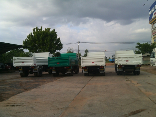 ขายถูกแน่นอน HINO MEGA เครื่อง JO8C 185 แรงม้าดั้มพ์ดินและดั้มพ์เกษตร ยาว 3.80 เมตร กว้าง 2.20 เมตร ดั้มพ์ 4-6 ตัน ยาง 825-900 ขอบ 16 สภาพใหม่ป้ายแดงรถสวยพร้อมใช้ รีบเลยค่ะ ขายถูกแน่นอน HINO MEGA เครื่อง JO8C 185 แรงม้าดั้มพ์ดินและดั้มพ์เกษตร ยาว 3.80 เมตร กว้าง 2.20 เมตร ดั้มพ์ 4-6 ตัน ยาง 825-900 ขอบ 16 สภาพใหม่ป้ายแดงรถสวยพร้อมใช้ รีบเลยค่ะ