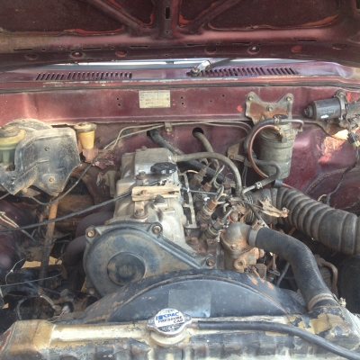 ขาย TOYOTA  HIRO  ไมล์สองหลุม  ปี 31 เครื่องเกียร์ดี คัสซีสวยไม่มีผุ