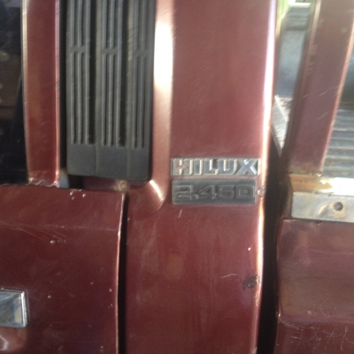 ขาย TOYOTA  HIRO  ไมล์สองหลุม  ปี 31 เครื่องเกียร์ดี คัสซีสวยไม่มีผุ