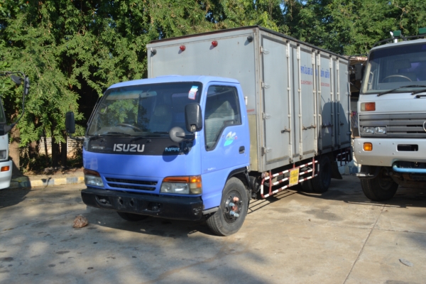 ISUZU NPR 130 hp กระบะดั้ม ยาว 5.50 m